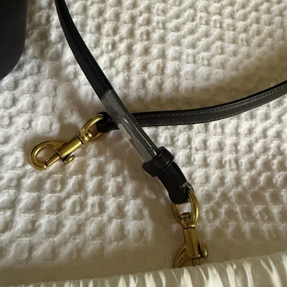 Coach Black Shoulder Bag with Gold Eyelets - Picture 3 of 4